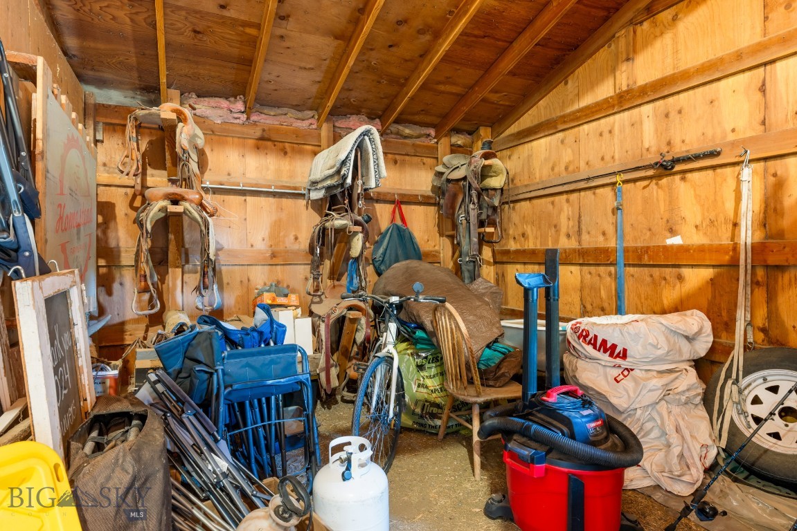 2300 Stagecoach Trail Road