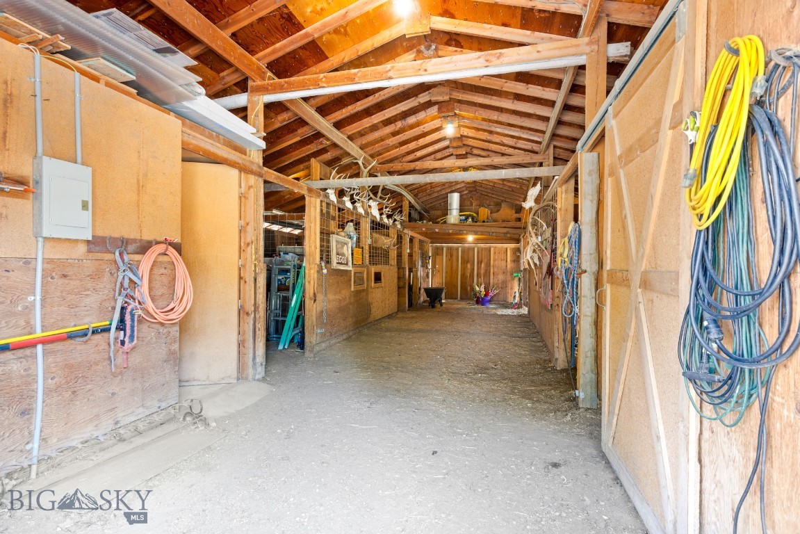 2300 Stagecoach Trail Road