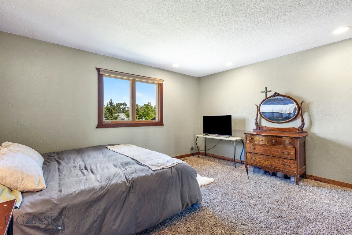 2300 Stagecoach Trail Road