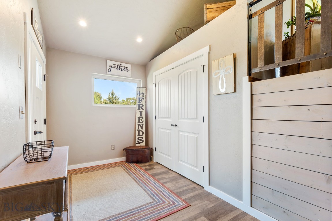 2300 Stagecoach Trail Road