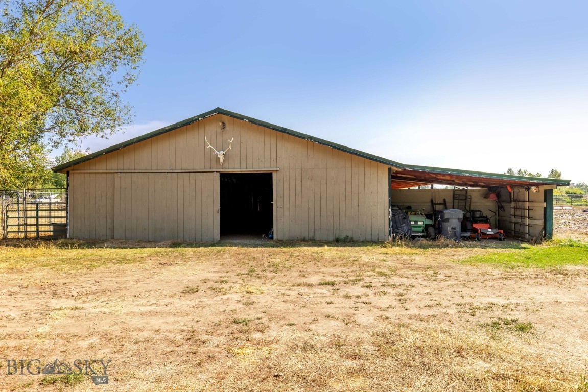 2300 Stagecoach Trail Road