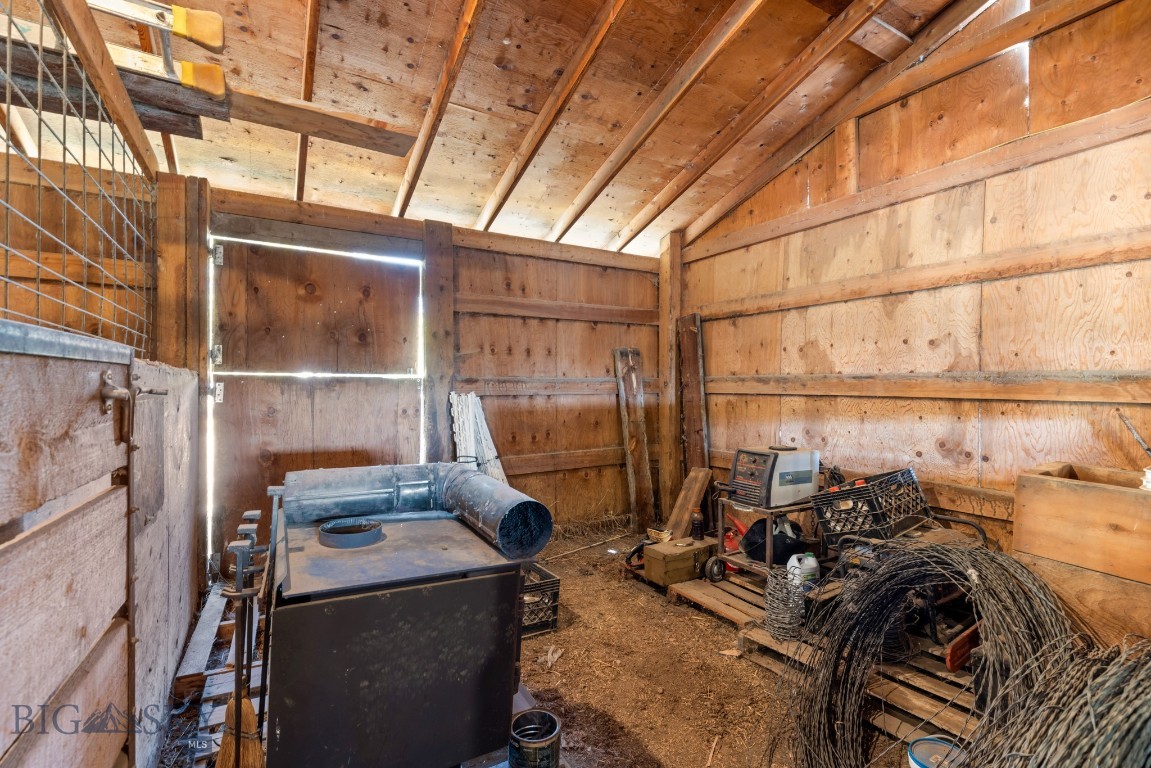 2300 Stagecoach Trail Road