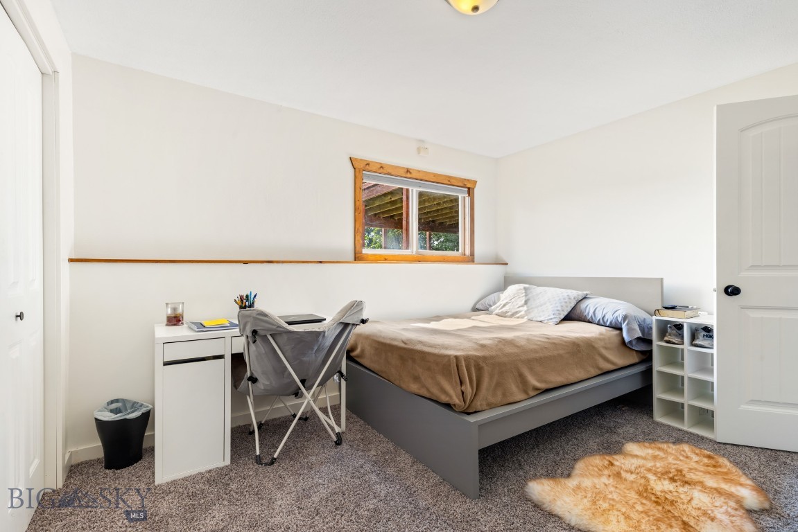 2300 Stagecoach Trail Road