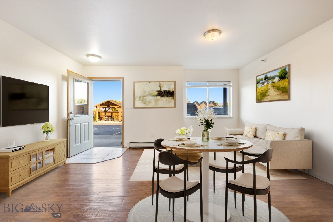 1225 W Kagy Boulevard