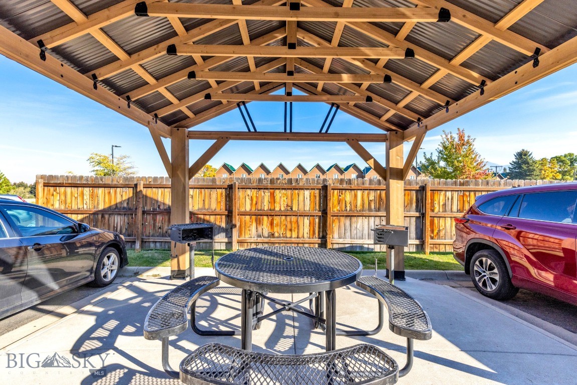 1225 W Kagy Boulevard