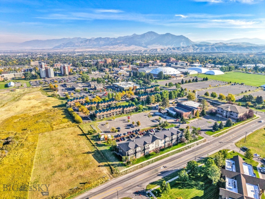 1225 W Kagy Boulevard