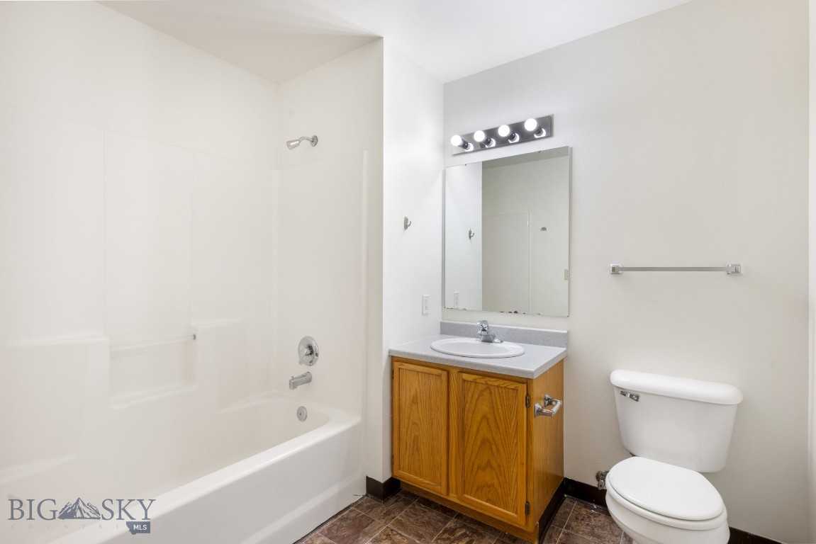 1225 W Kagy Boulevard