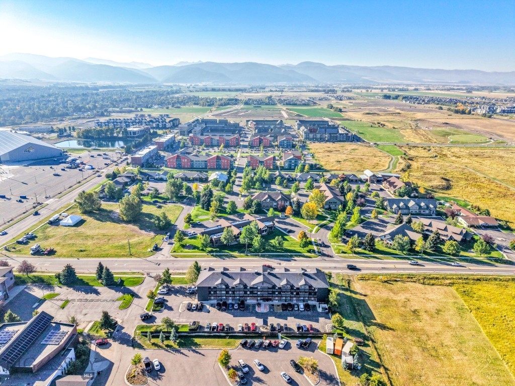 1225 W Kagy Boulevard