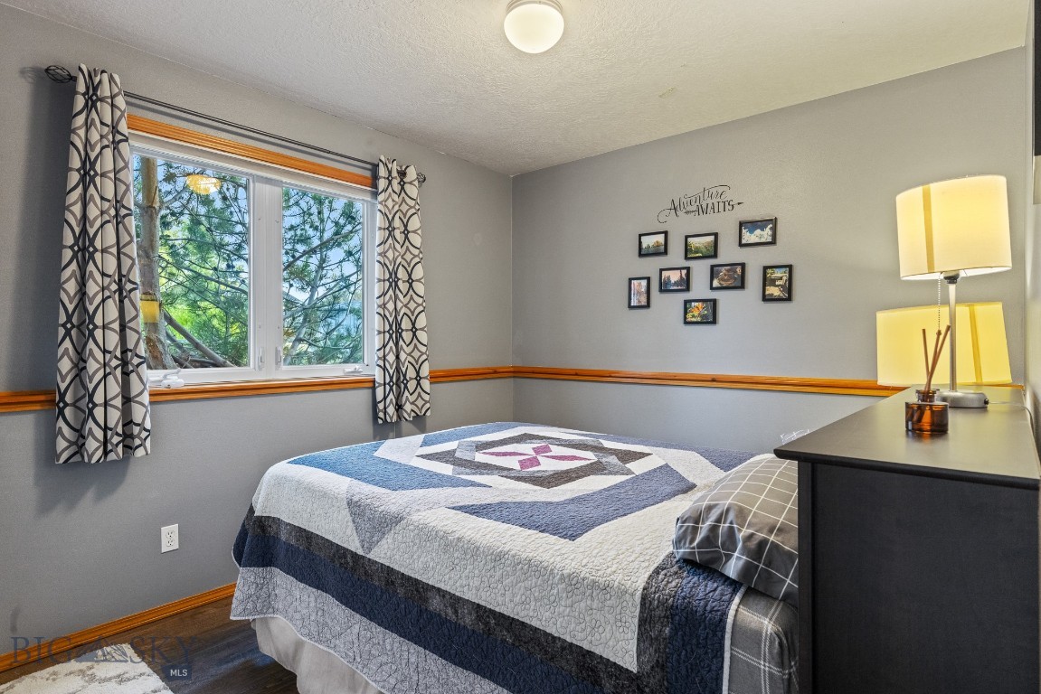2910 Upper Rainbow Road