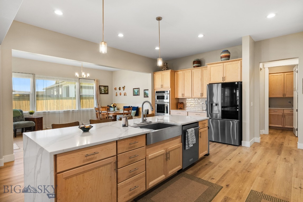1604 Kit Carson Circle