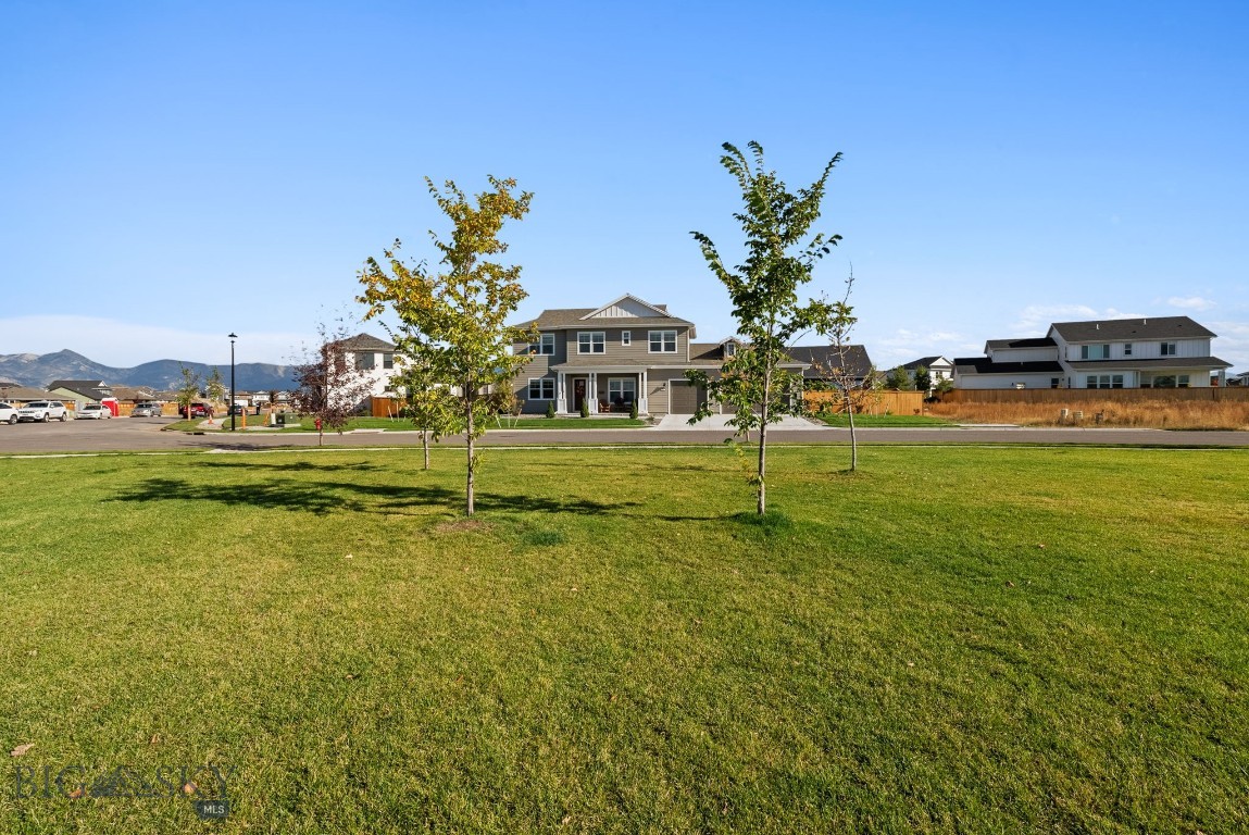 1604 Kit Carson Circle