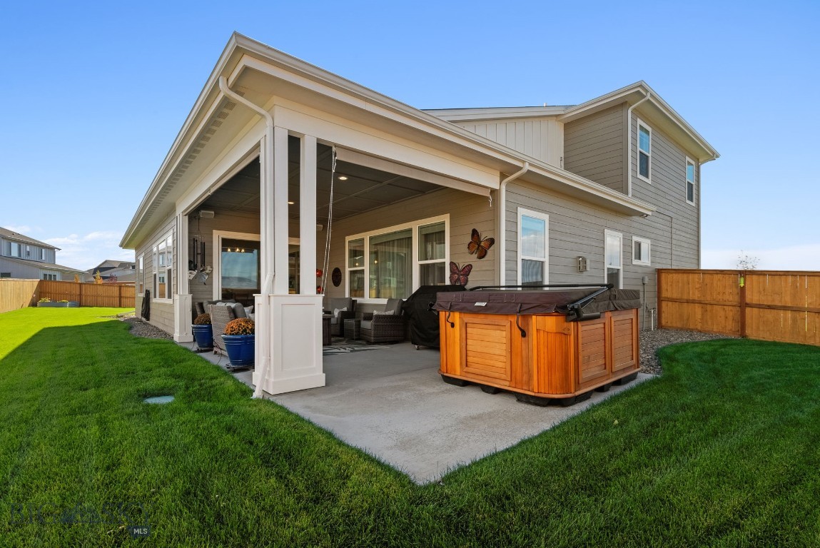 1604 Kit Carson Circle