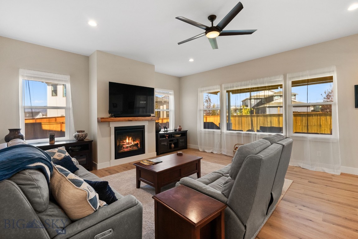 1604 Kit Carson Circle