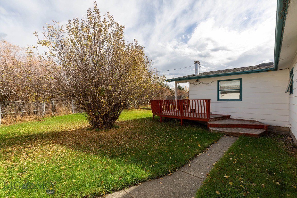 134 N 25th Avenue