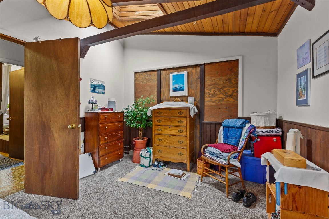 134 N 25th Avenue