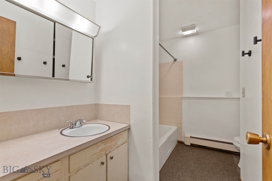 304 N 16th Avenue
