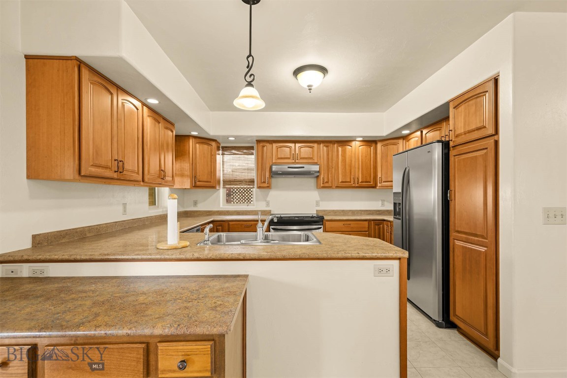 321 E Tobiano Trail
