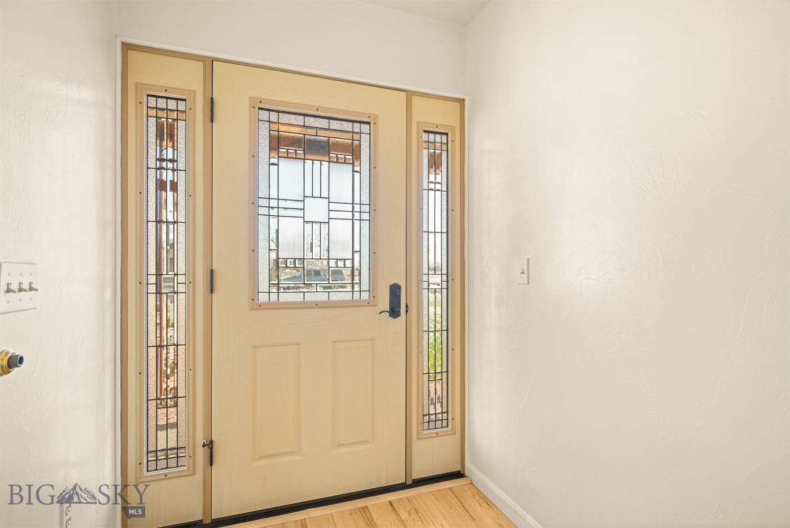 321 E Tobiano Trail