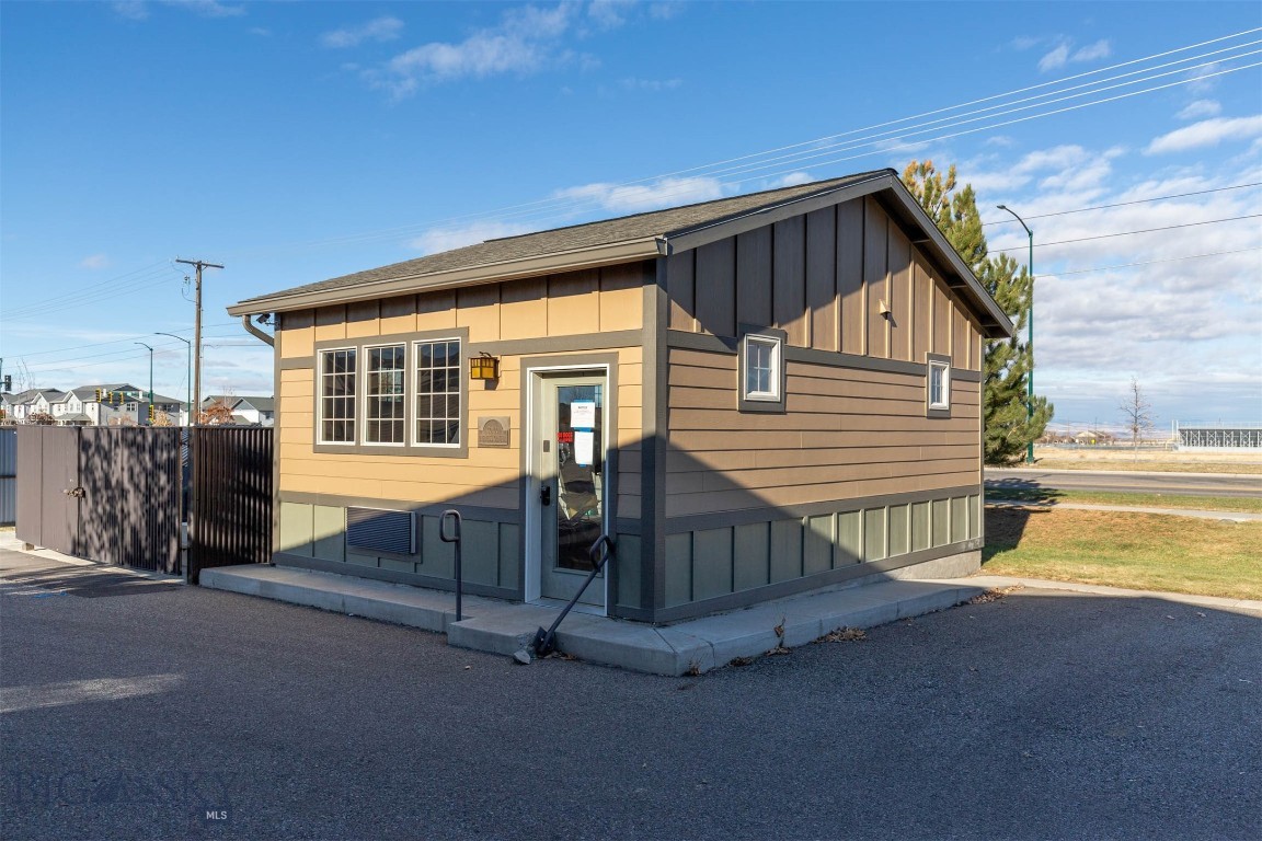 4665 Bembrick Street 1C