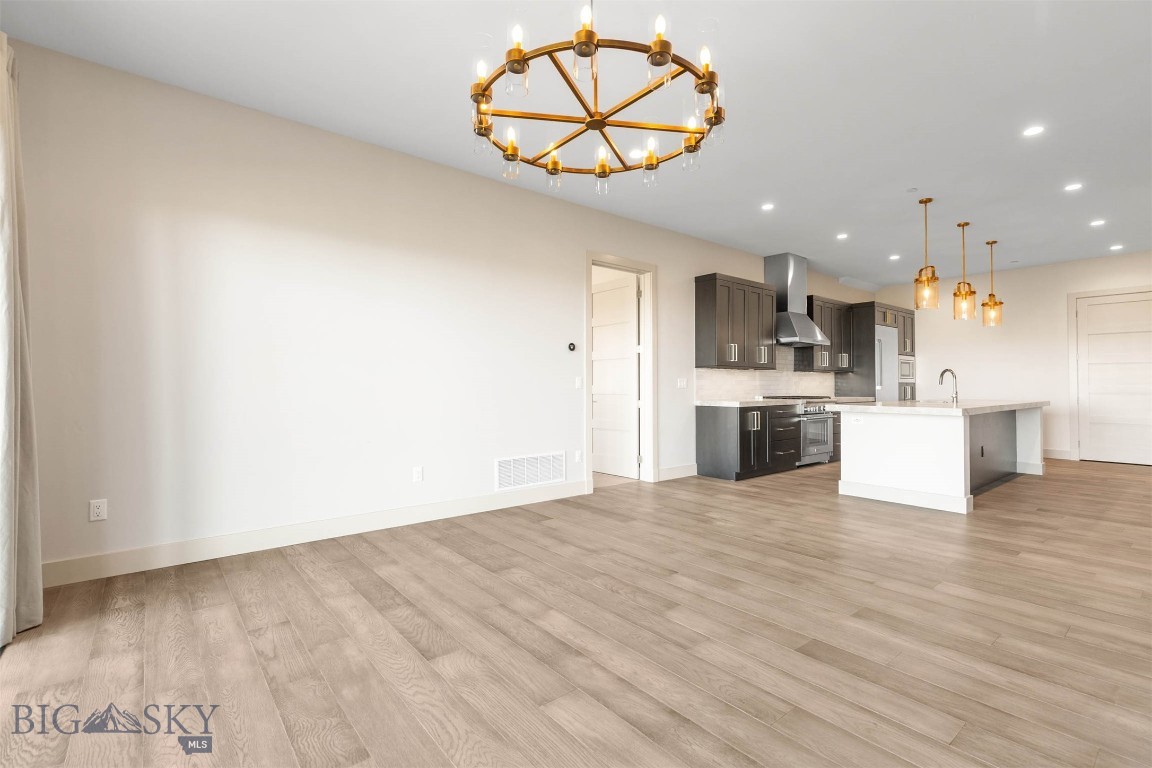 155 Balmoral Trail A
