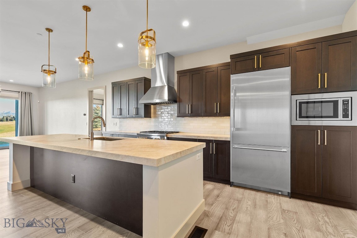 155 Balmoral Trail A
