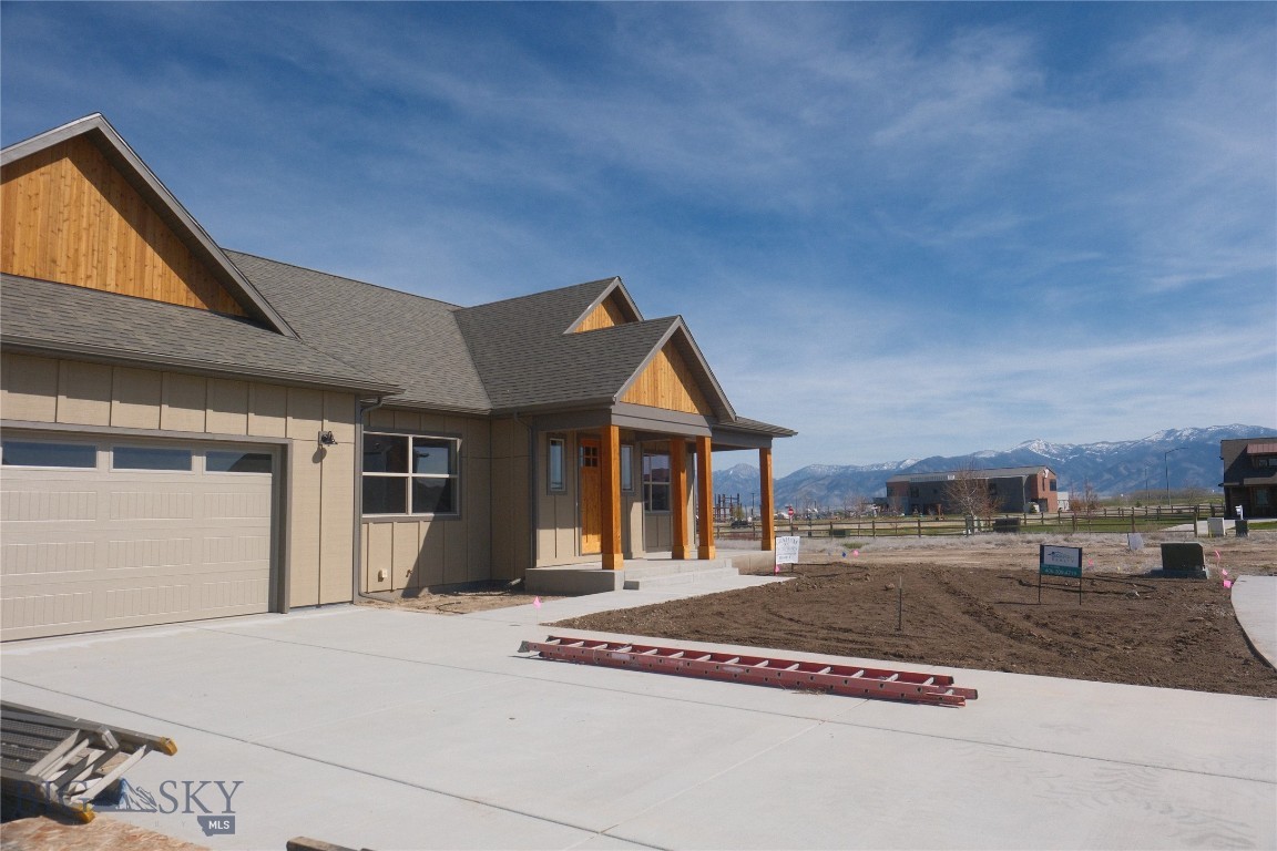 330 Swayback Lane