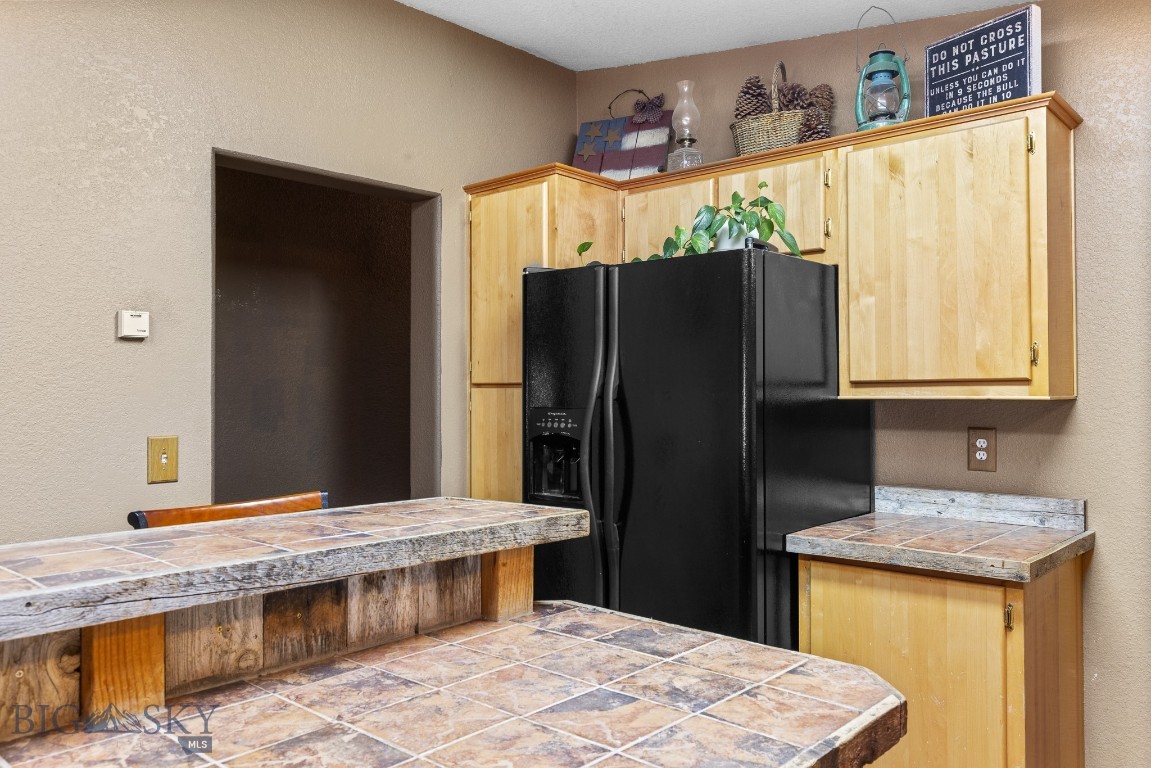 2621 Jackrabbit Lane