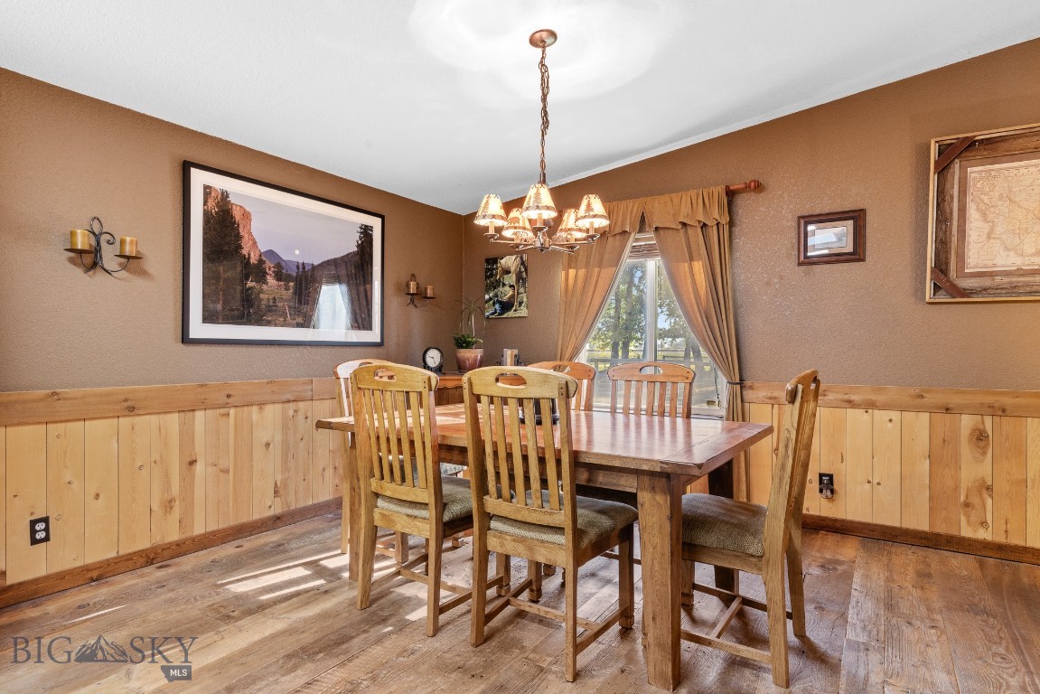 2621 Jackrabbit Lane