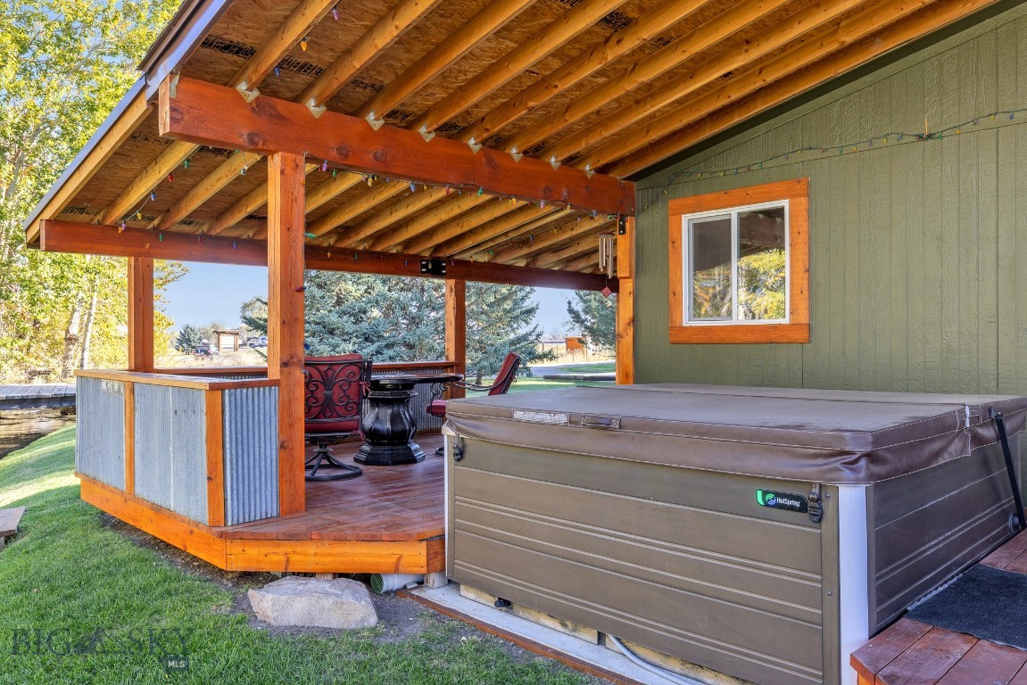 2621 Jackrabbit Lane