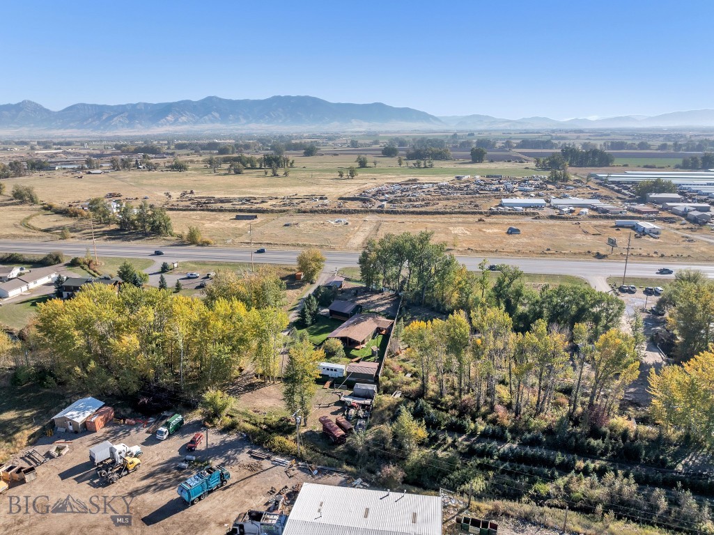 2621 Jackrabbit Lane