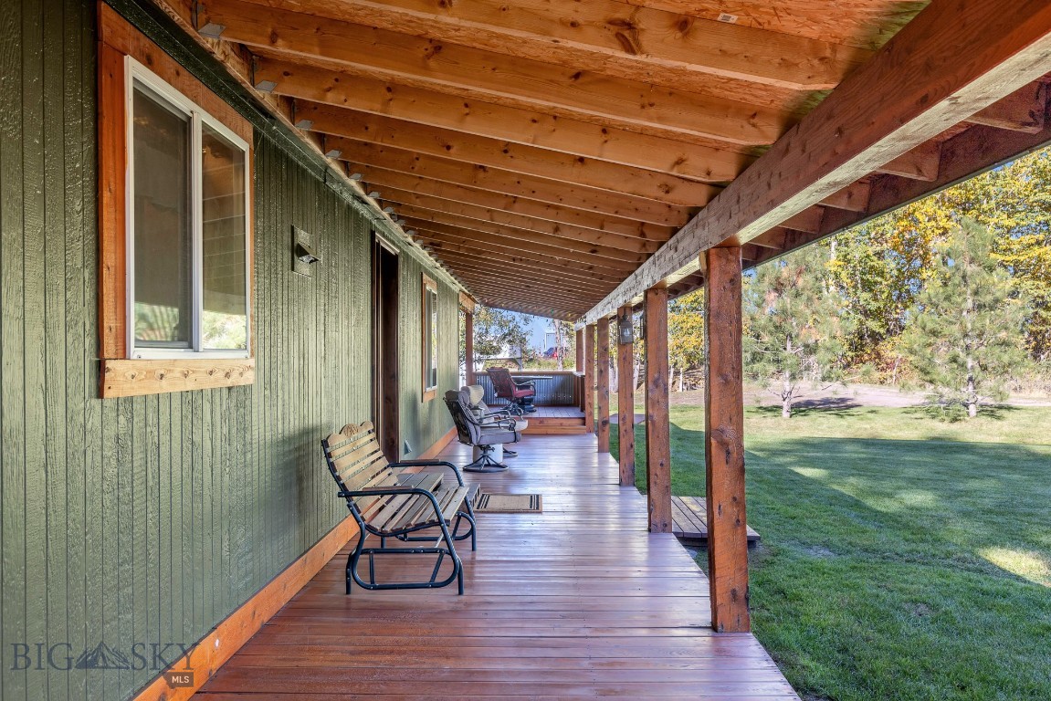 2621 Jackrabbit Lane