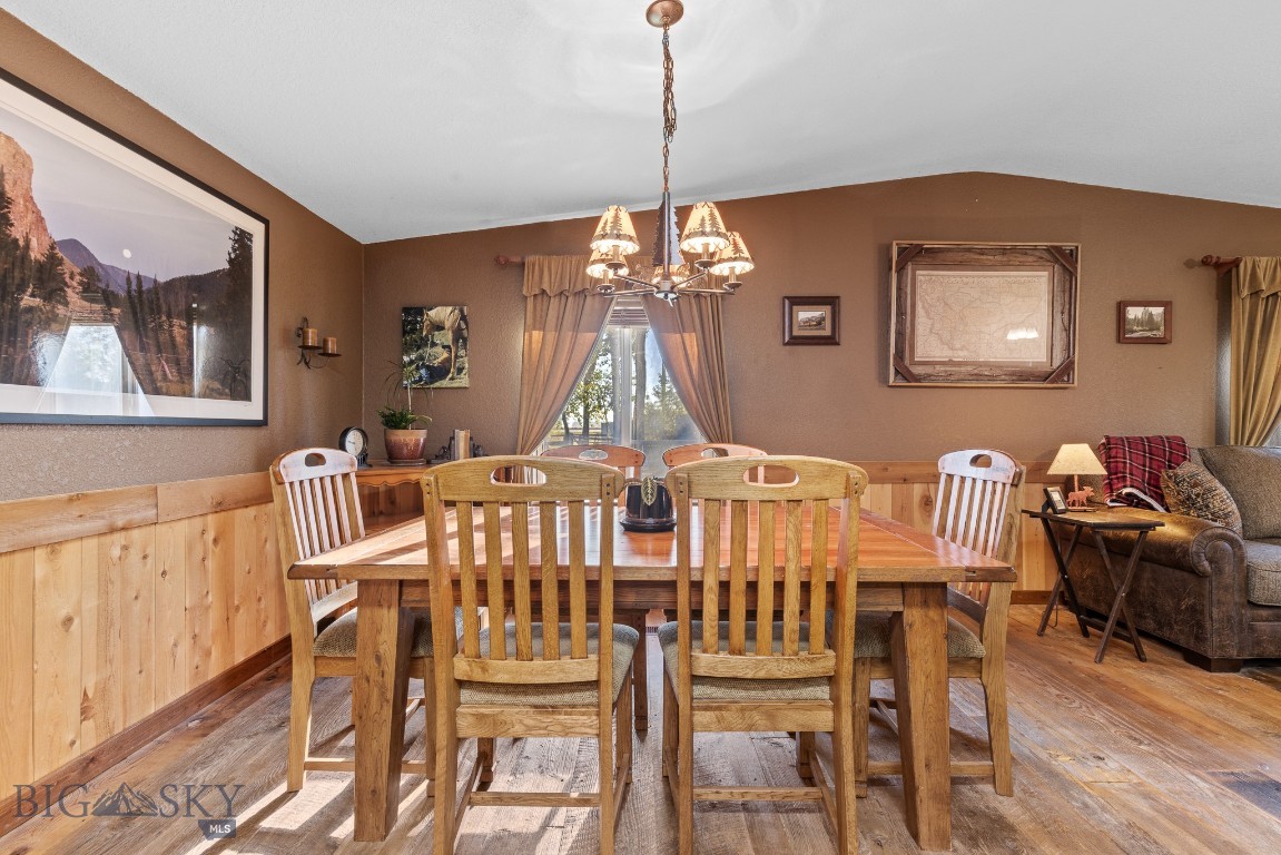 2621 Jackrabbit Lane