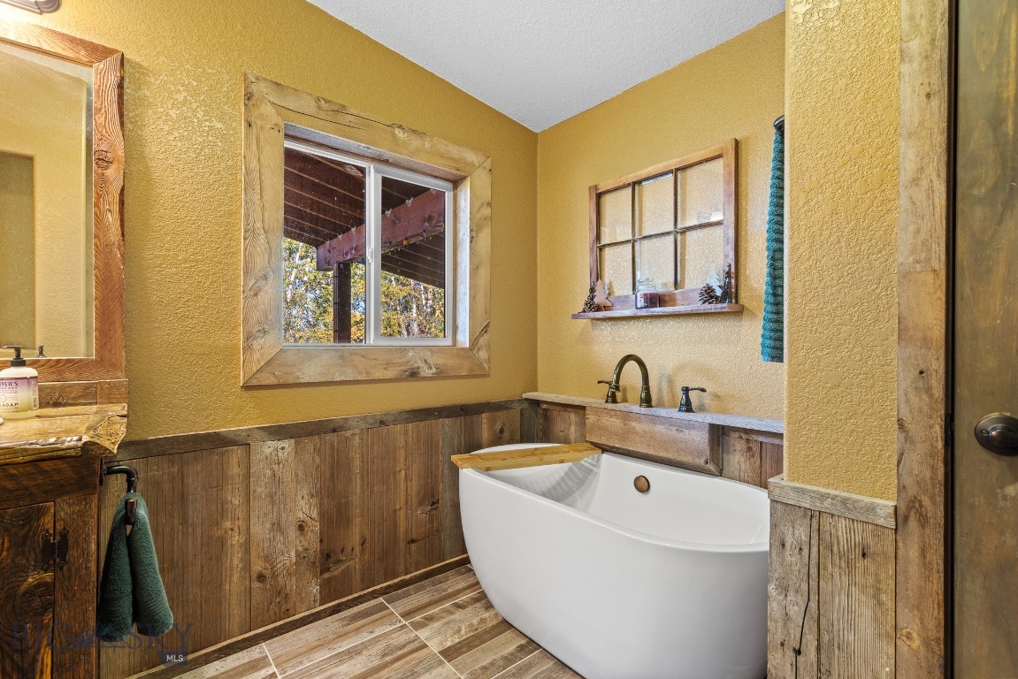 2621 Jackrabbit Lane