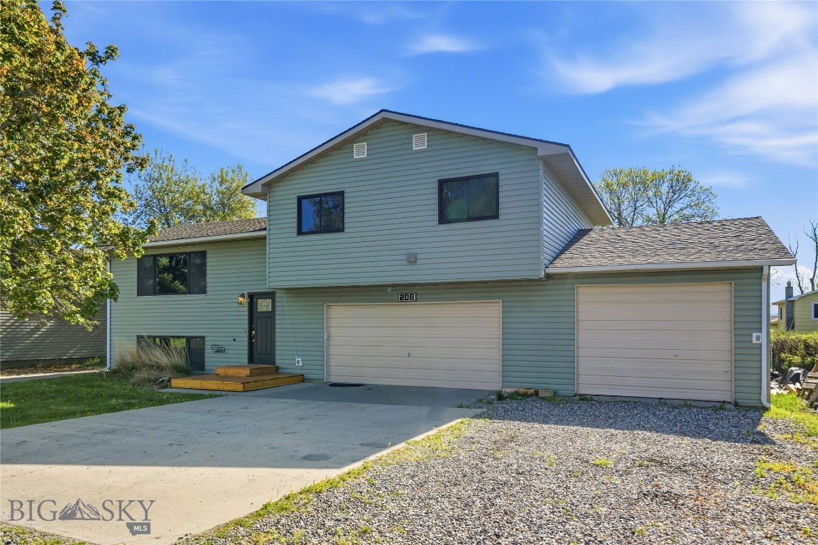 208 Elm Lane