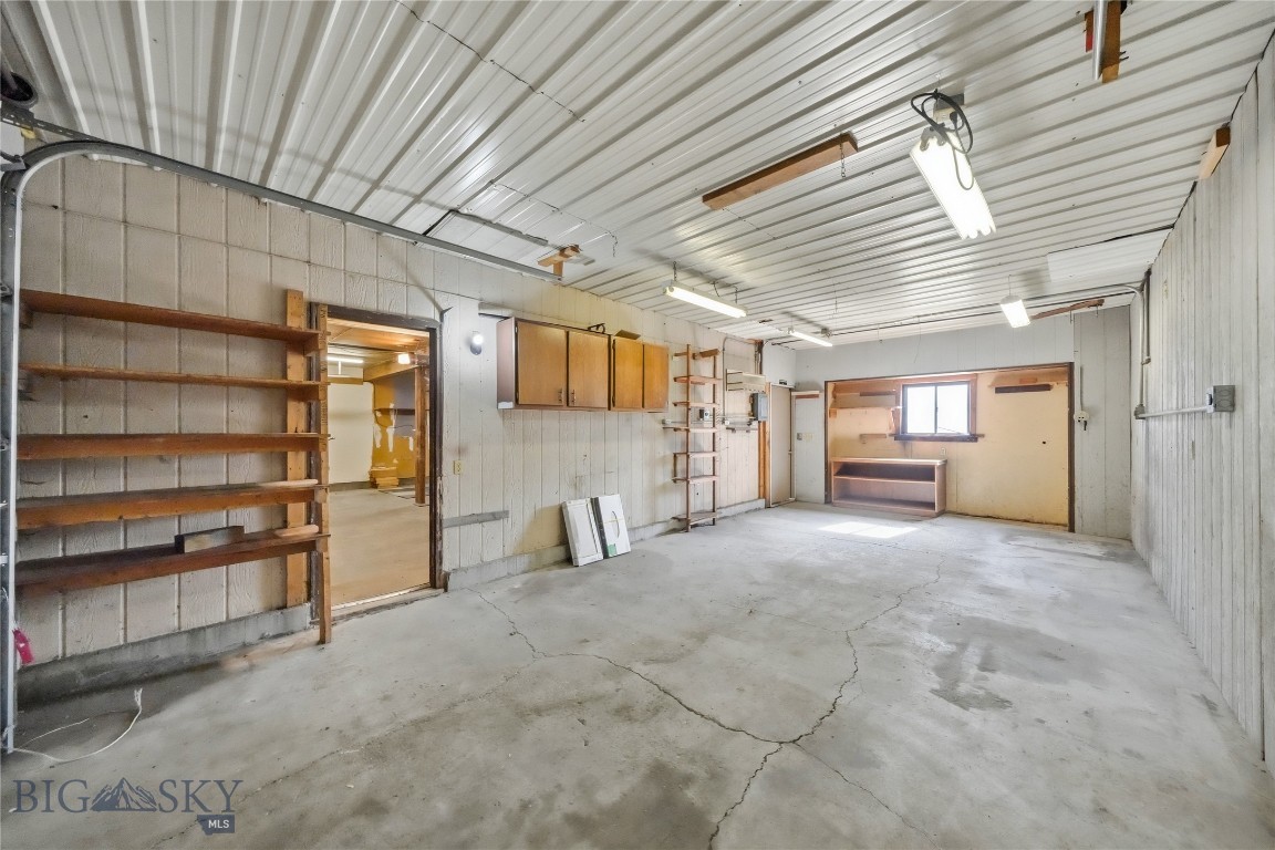 208 Elm Lane