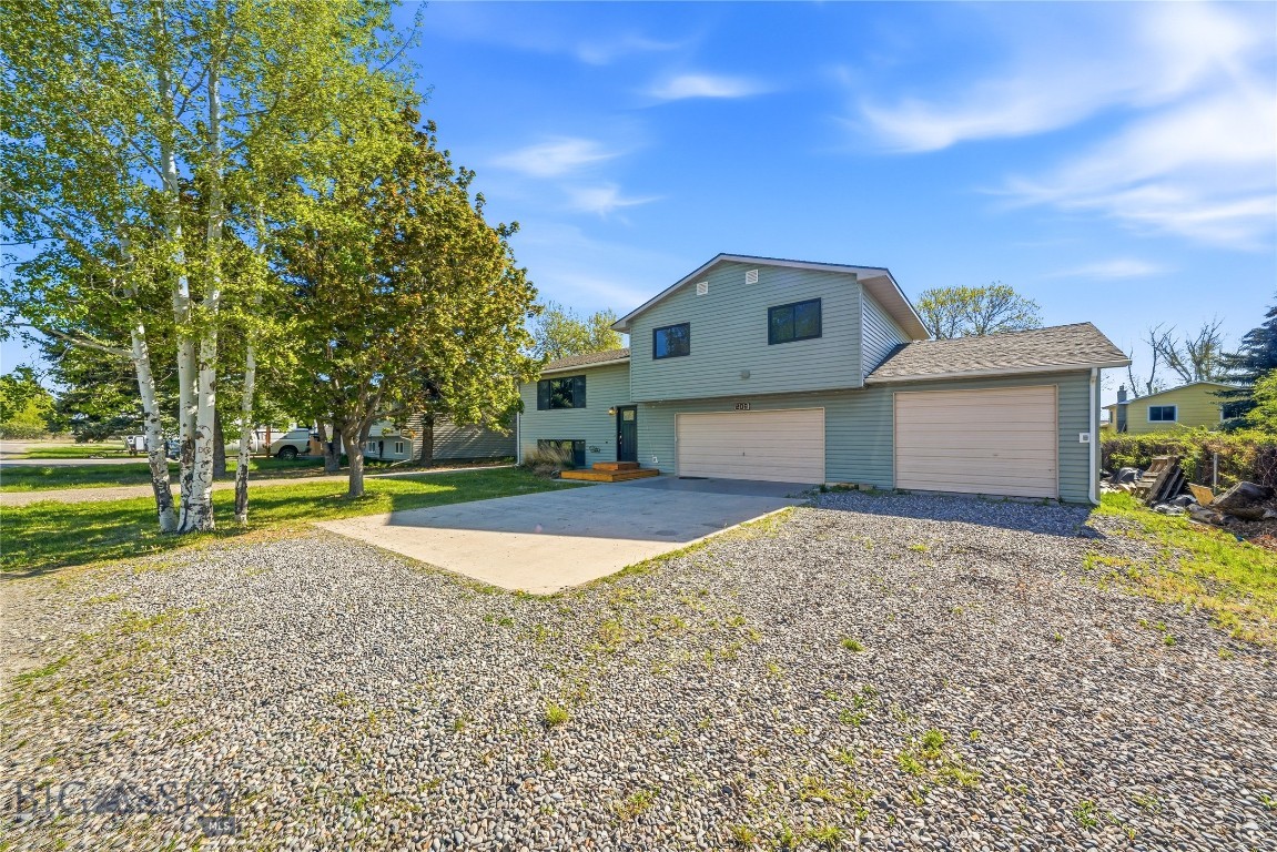 208 Elm Lane