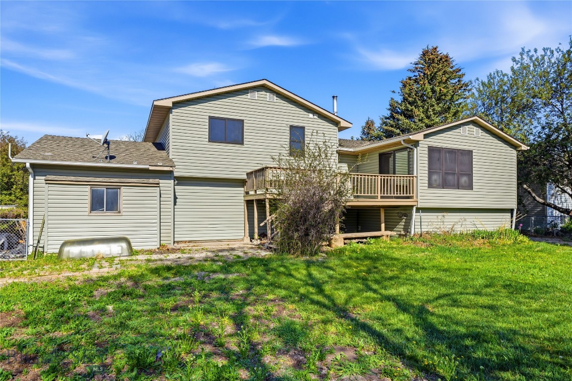 208 Elm Lane