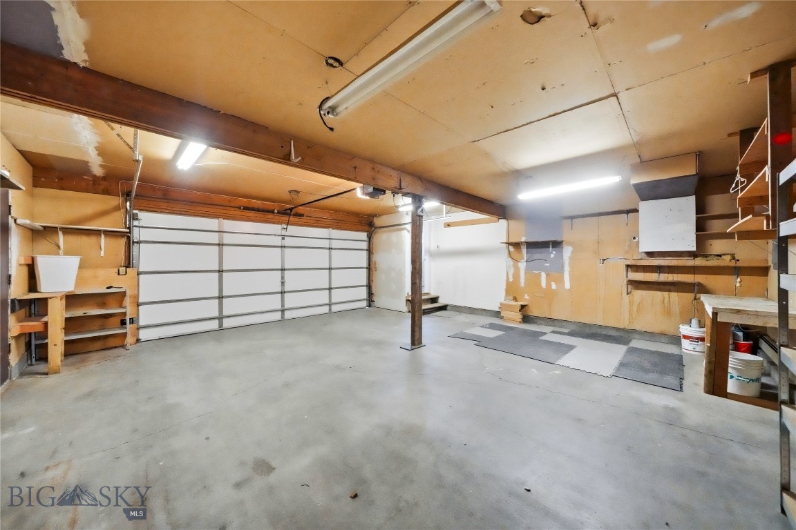 208 Elm Lane