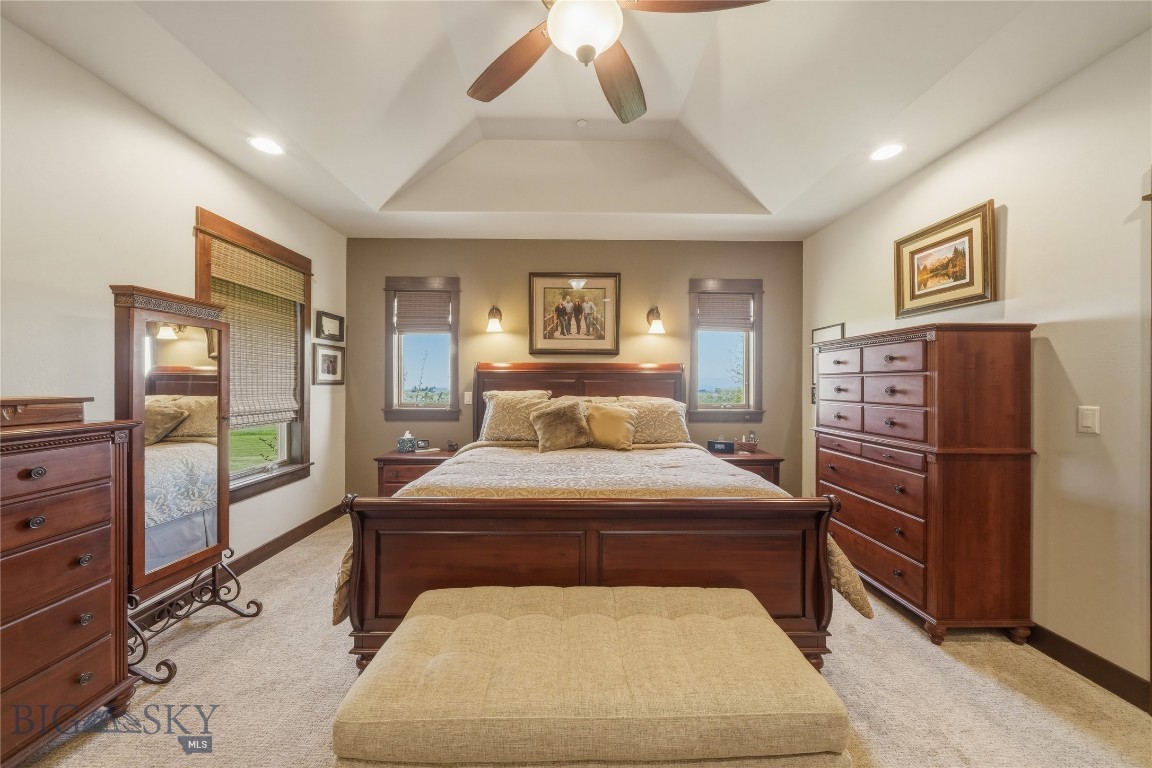 836 Hyalite View Drive