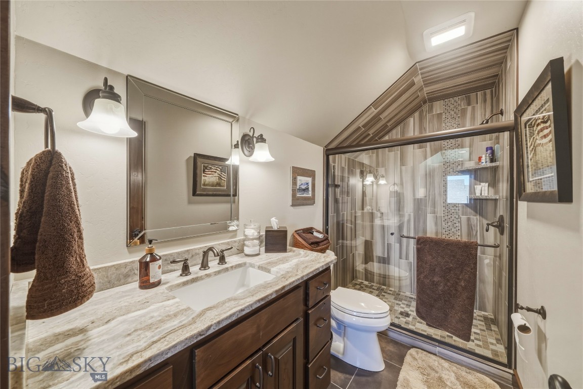 836 Hyalite View Drive