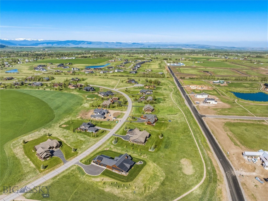 836 Hyalite View Drive
