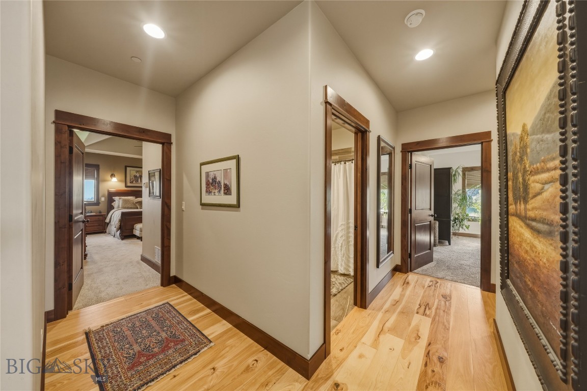 836 Hyalite View Drive
