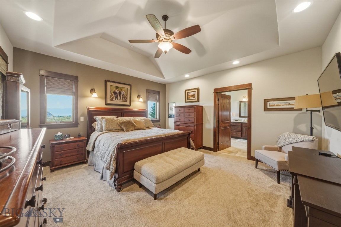 836 Hyalite View Drive