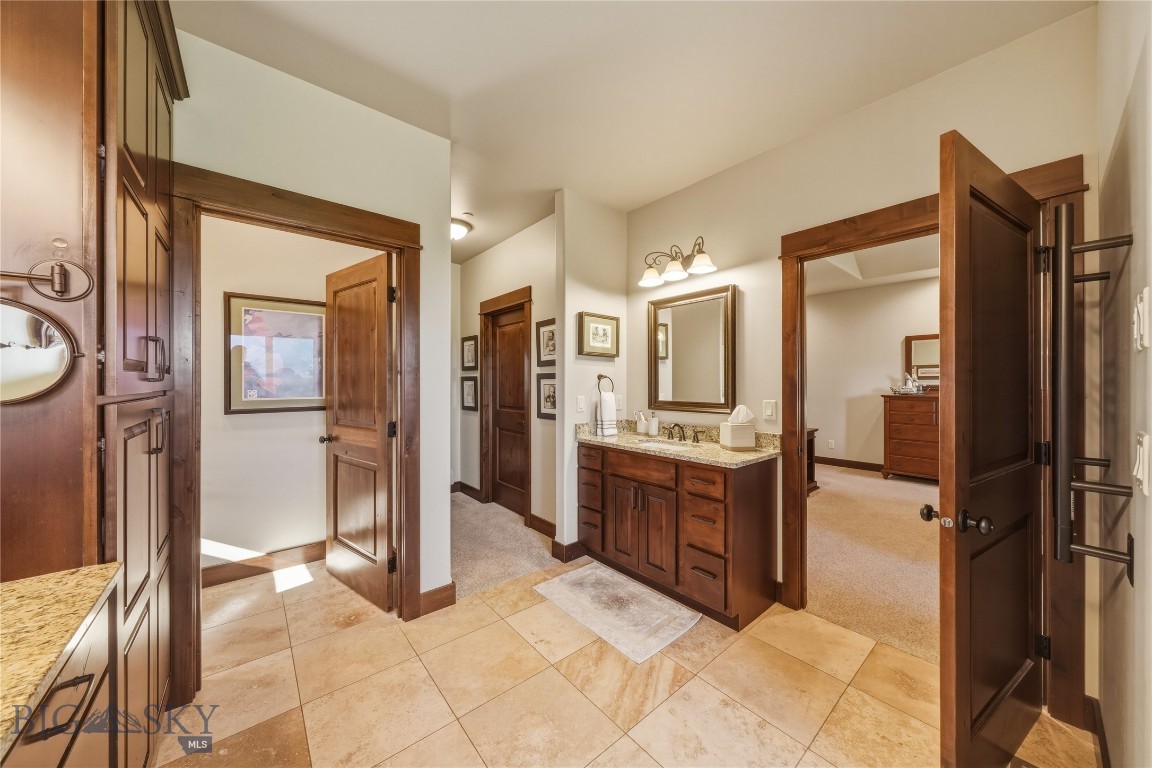 836 Hyalite View Drive