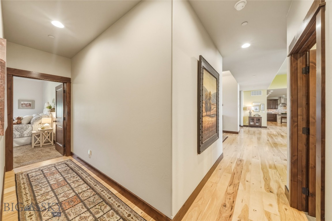 836 Hyalite View Drive