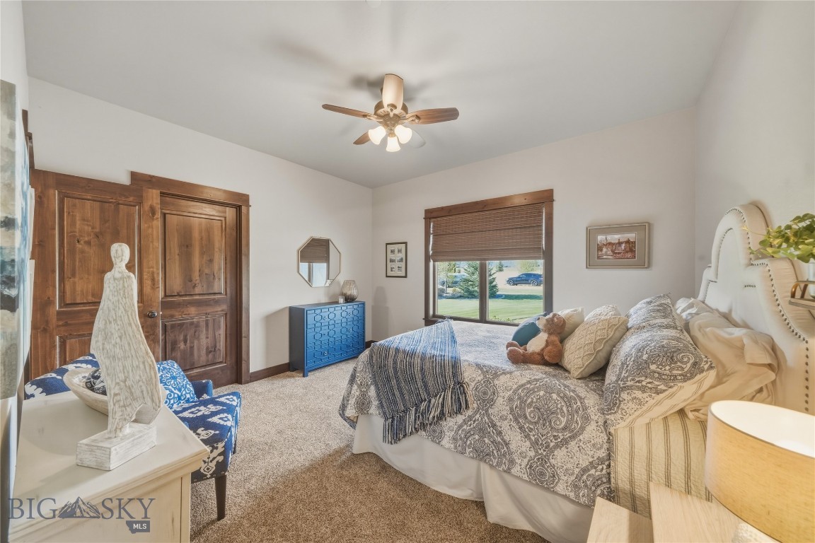 836 Hyalite View Drive