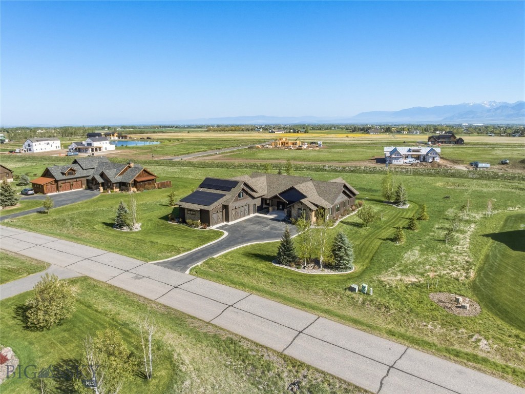 836 Hyalite View Drive