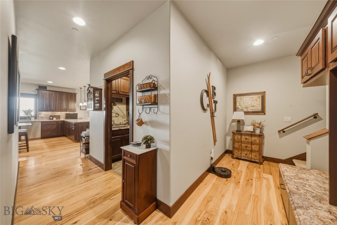 836 Hyalite View Drive