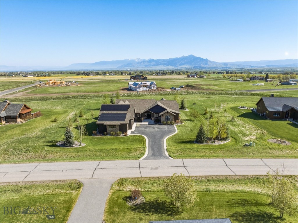 836 Hyalite View Drive