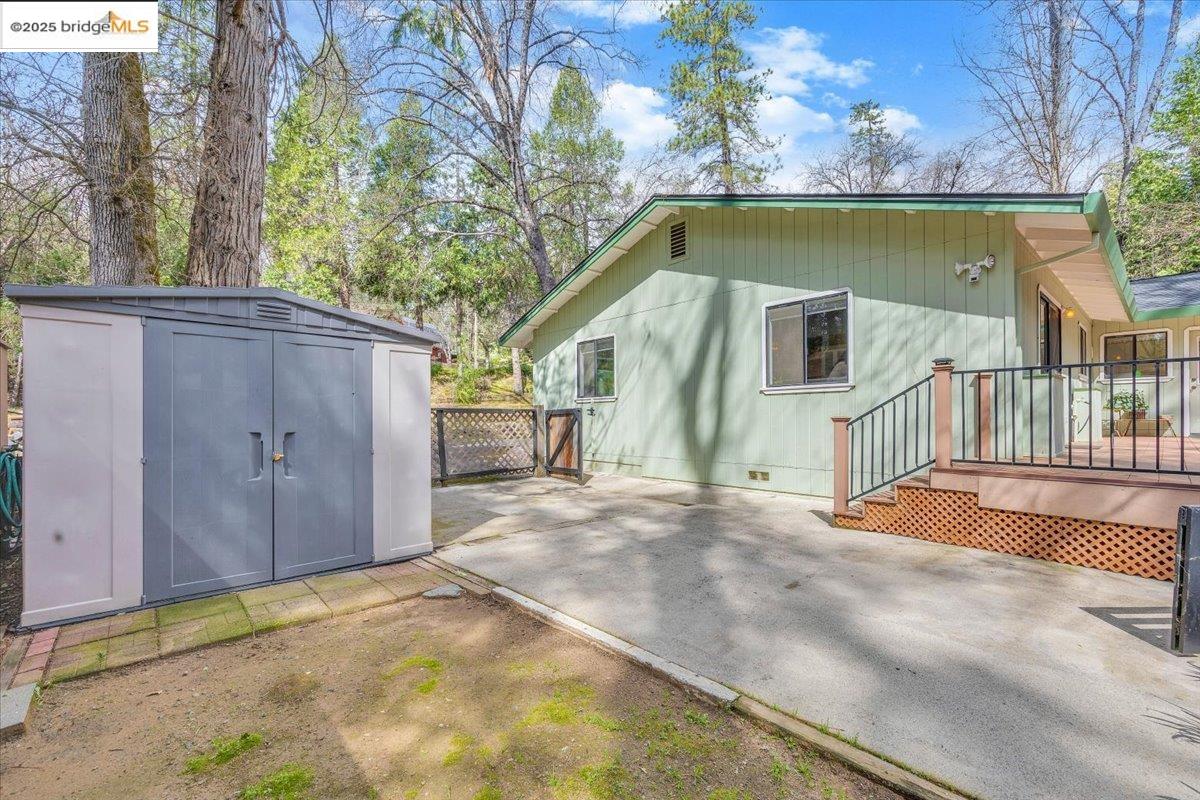 22081 Crystal Falls Dr